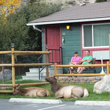 Yellowstone Gateway Inn Gardiner Exterior foto