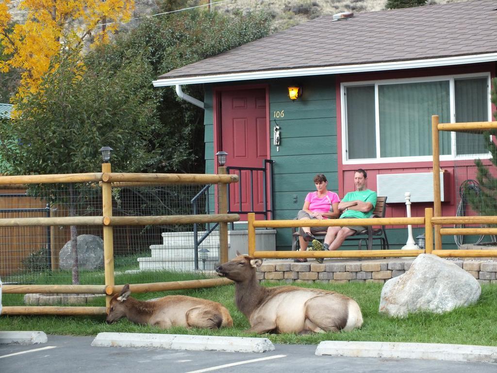 Yellowstone Gateway Inn Gardiner Exterior foto